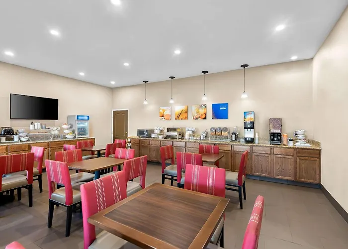 Comfort Inn & Suites Independence