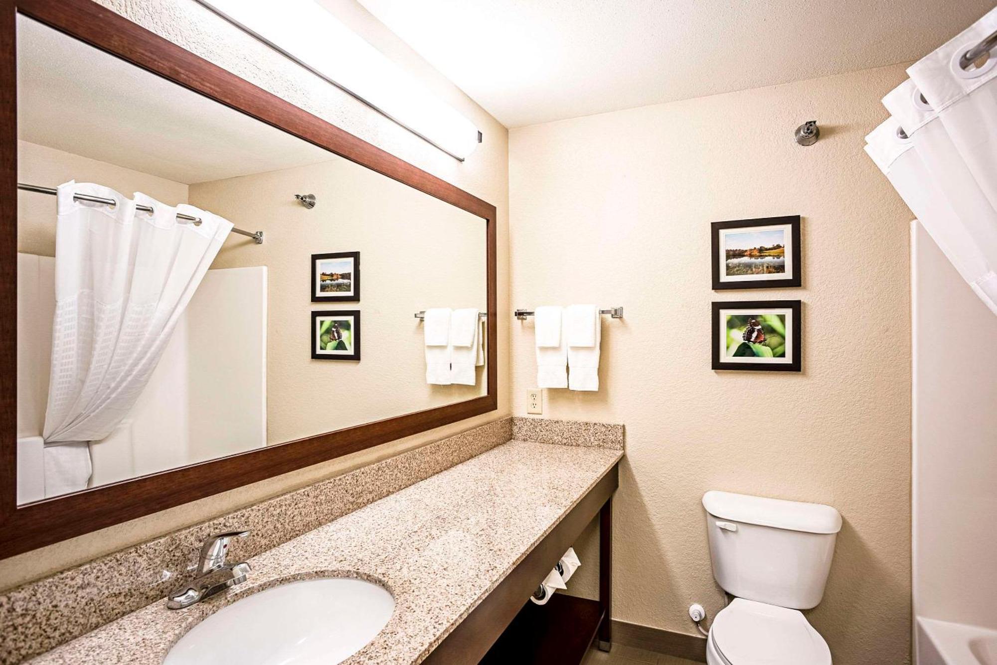 Comfort & Hotel 3*